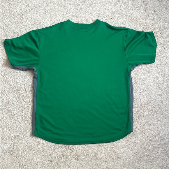 Nike Green and Gray Short Sleeve Tee - Picture 5 of 5